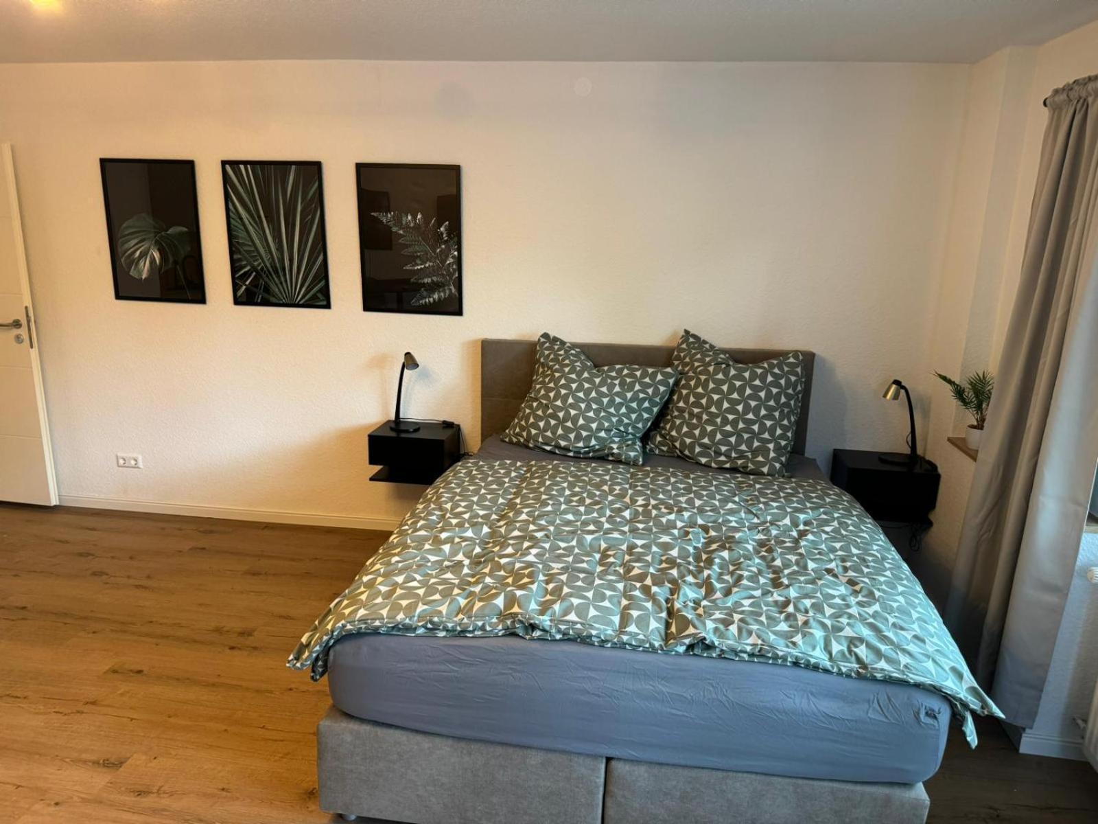 Studio Zimmer In Innenstadt Karlsruhe Exterior foto